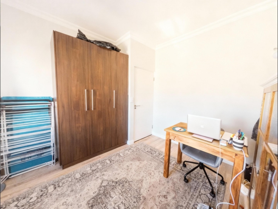 4 Bedroom Property for Sale in Westcliff Western Cape